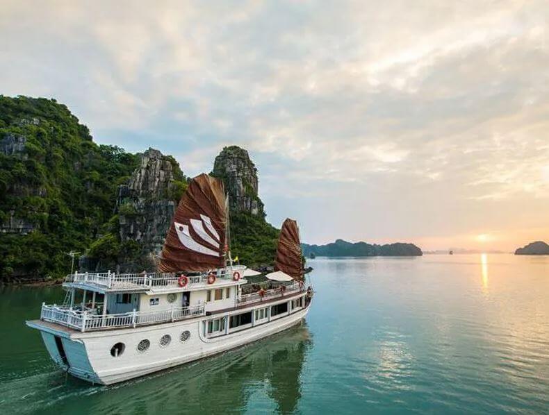 02 Days Best of Halong Bay on Bhaya Boutique Cruise