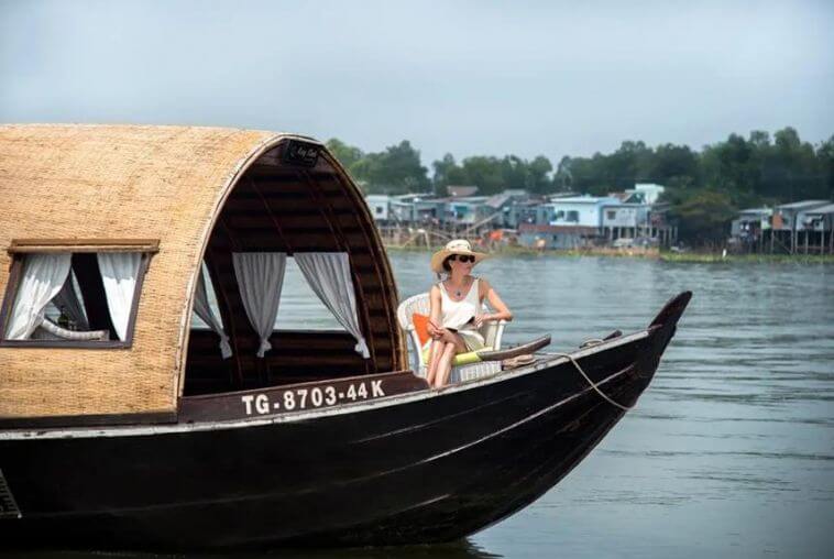 Upstream Mekong Crossroads with Song Xanh Sampan 03 Days 02 Nights Cruise