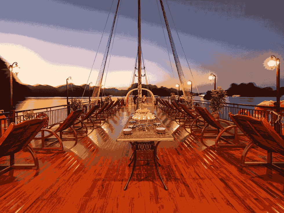 Explore Ha Long Bay on Sena Cruises 3 days 02 night